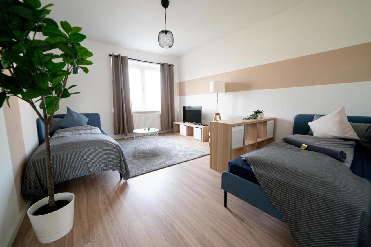 Fullhouse - Zwickau - R85 Apartments - Parking - 3 Beds - Nespresso المظهر الخارجي الصورة